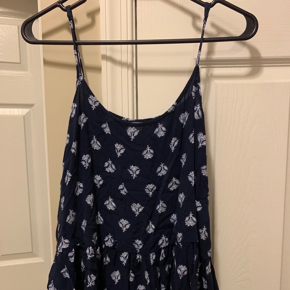 Tank Top Dark Blue w/ Flowers - Picture 1 of 3